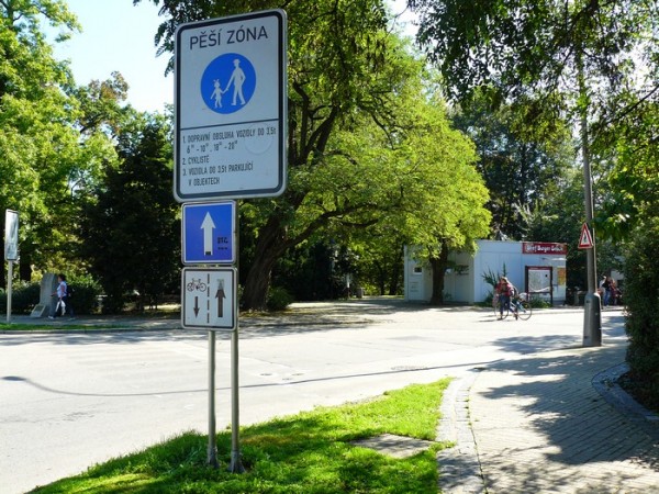 Pěší zóna Krajinská