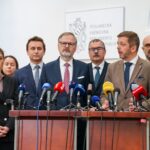 Skupina poslanců navrhuje zpřísnění azylové a návratové politiky