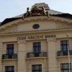 Jak centrální banky ovlivňují vaši peněženku: Neviditelná síla, která určuje, kolik zaplatíte za hypotéku i rohlík